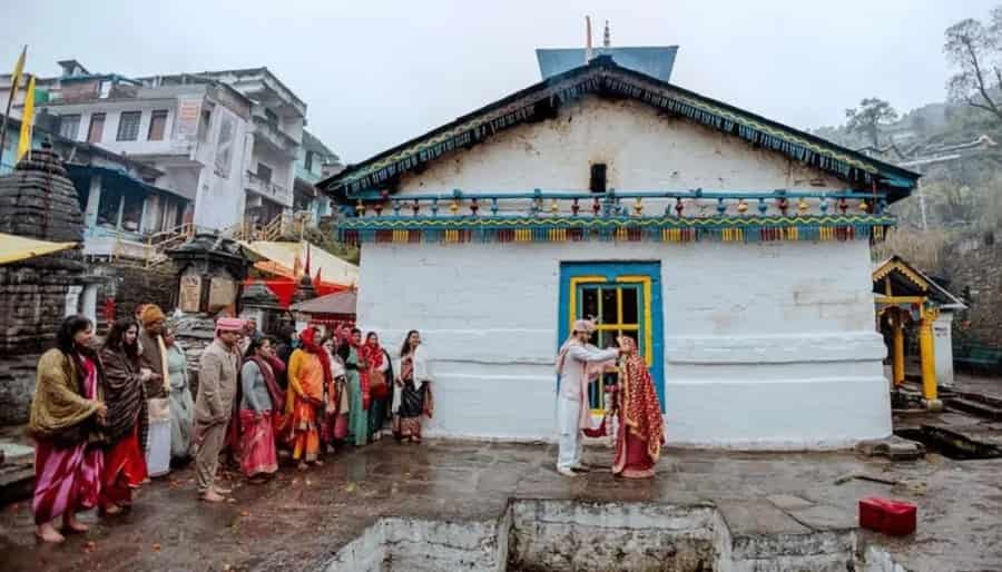 Triyuginarayan Temple