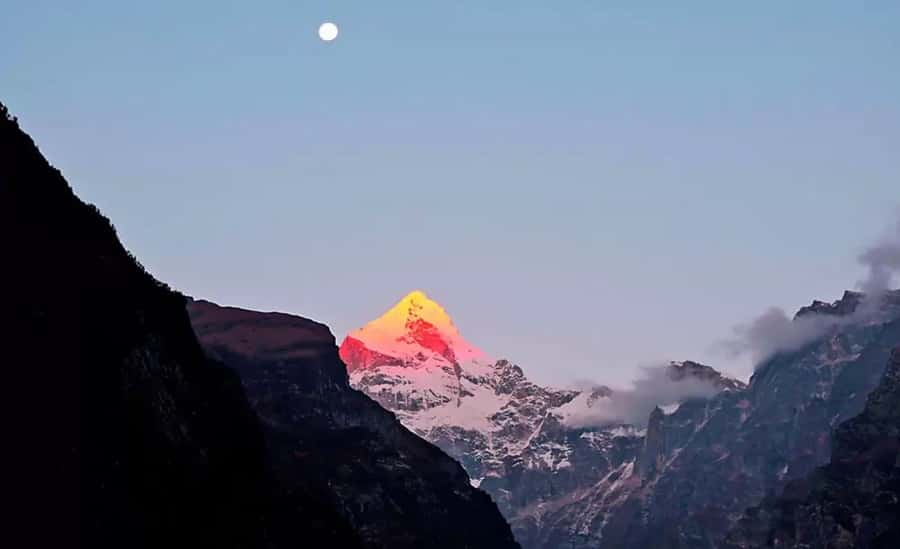 Neelkanth Peak